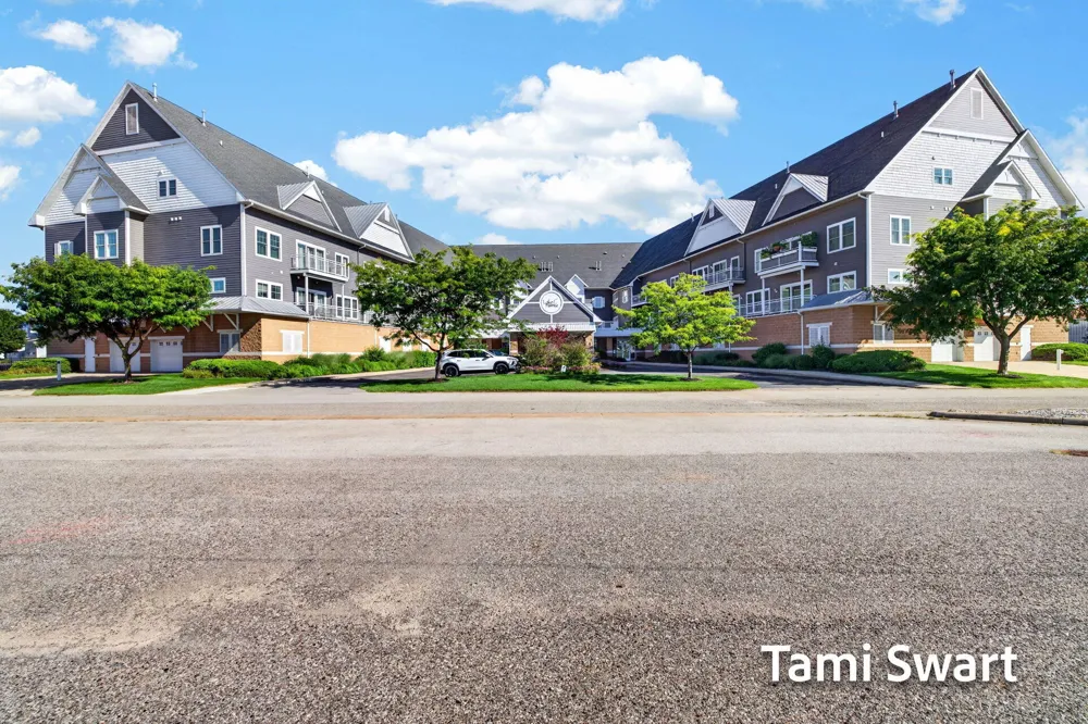 917 W Savidge Street #16 Spring Lake Village, MI 49456