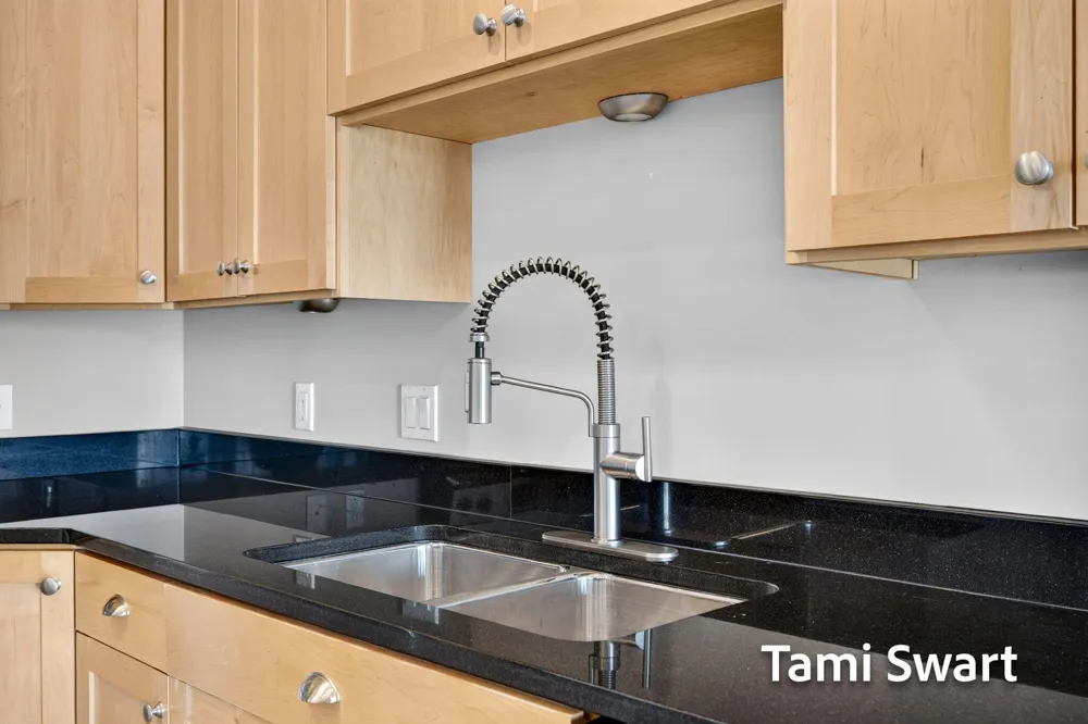 917 W Savidge Street #16 Spring Lake Village, MI 49456