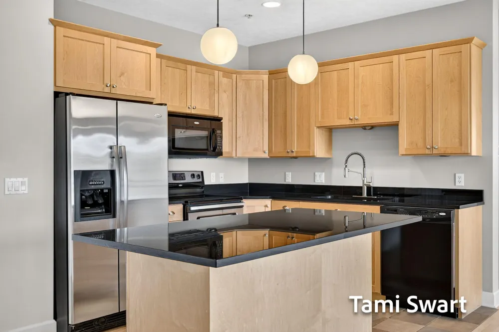 917 W Savidge Street #16 Spring Lake Village, MI 49456