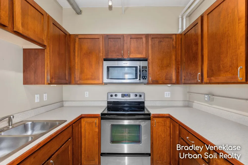 600 Broadway Avenue NW #131 Grand Rapids City, MI 49504