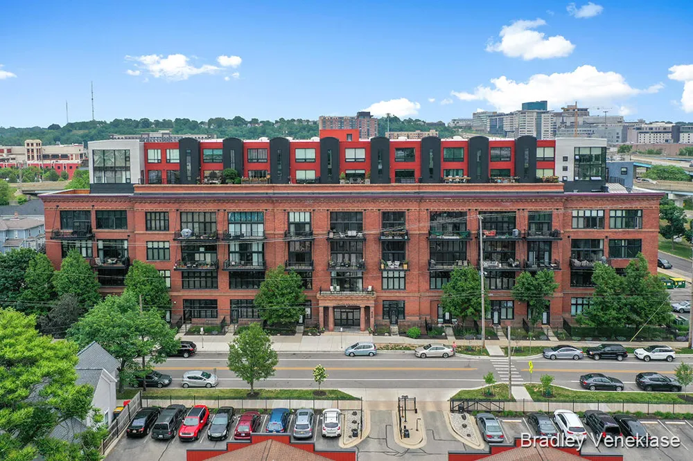 600 Broadway Avenue NW #131 Grand Rapids City, MI 49504