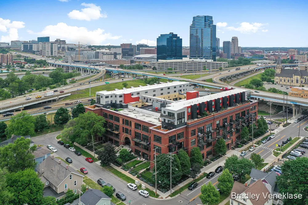 600 Broadway Avenue NW #131 Grand Rapids City, MI 49504