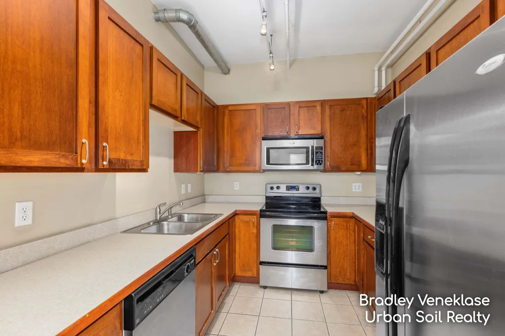 600 Broadway Avenue NW #131 Grand Rapids City, MI 49504