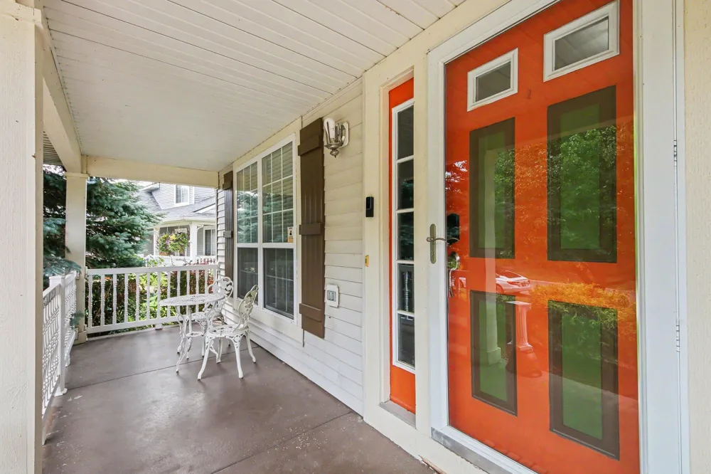 6627 Winter Creek Road Norton Shores City, MI 49444