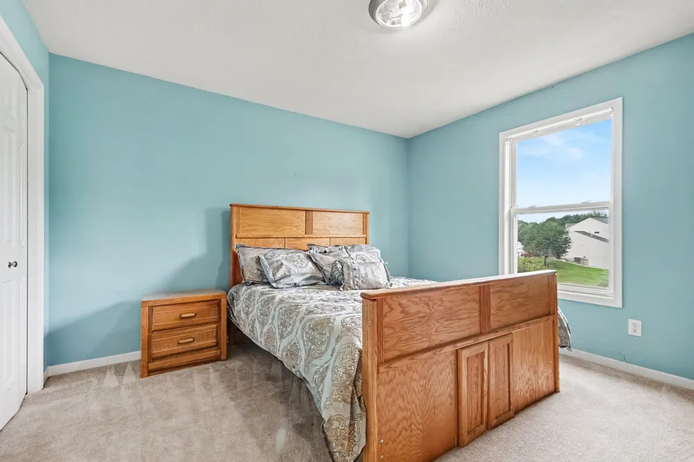 6627 Winter Creek Road Norton Shores City, MI 49444