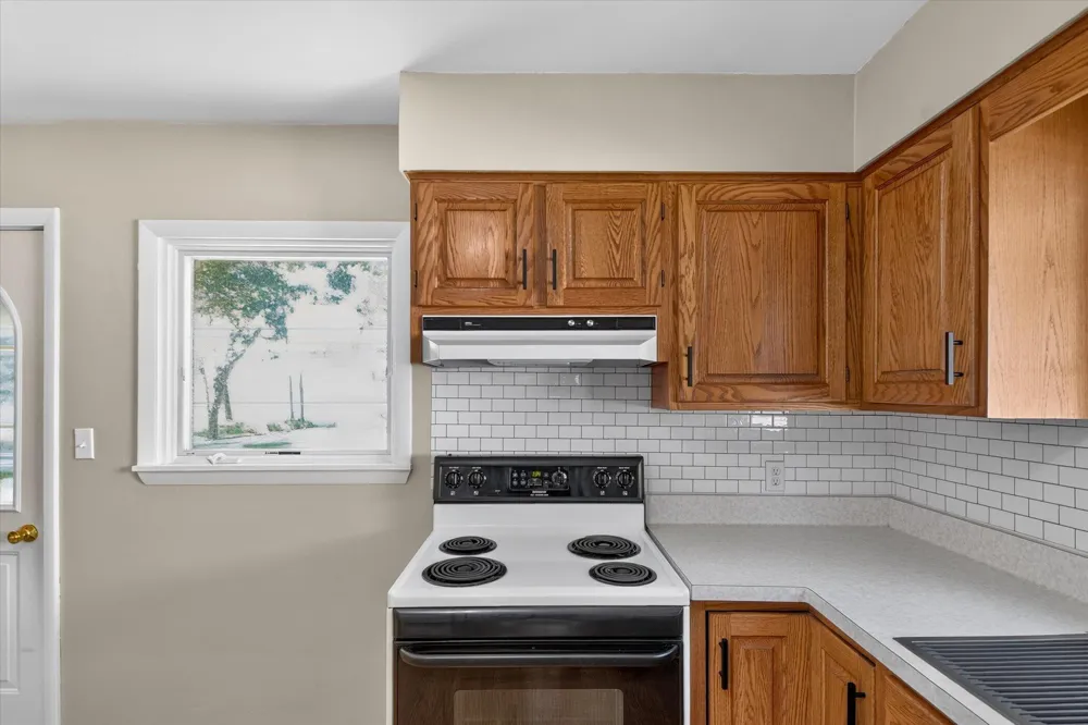 8929 Robinwood Court Napoleon Township, MI 49201