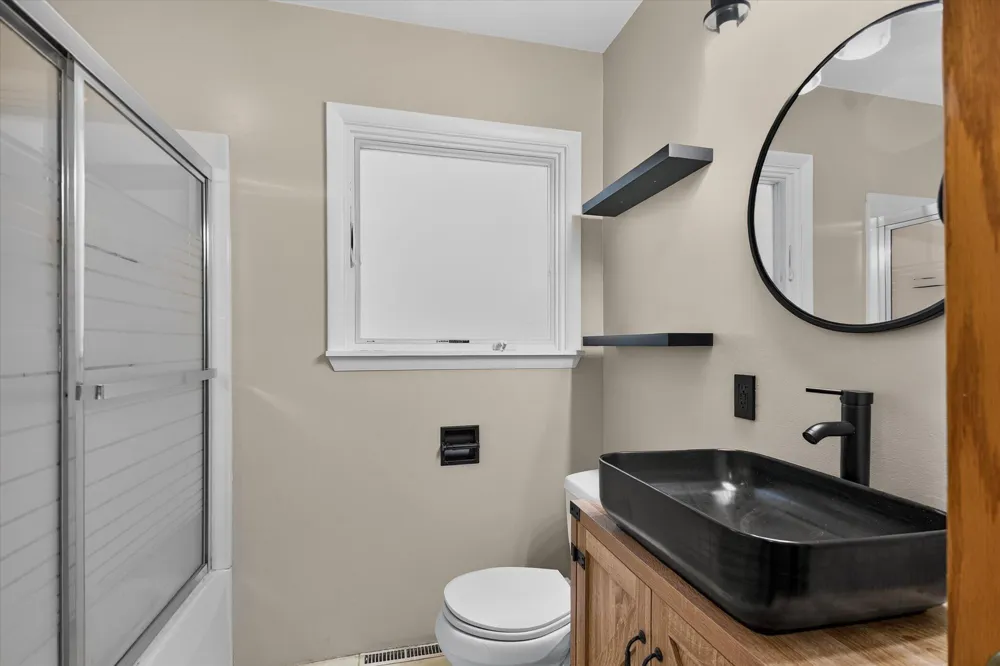 8929 Robinwood Court Napoleon Township, MI 49201