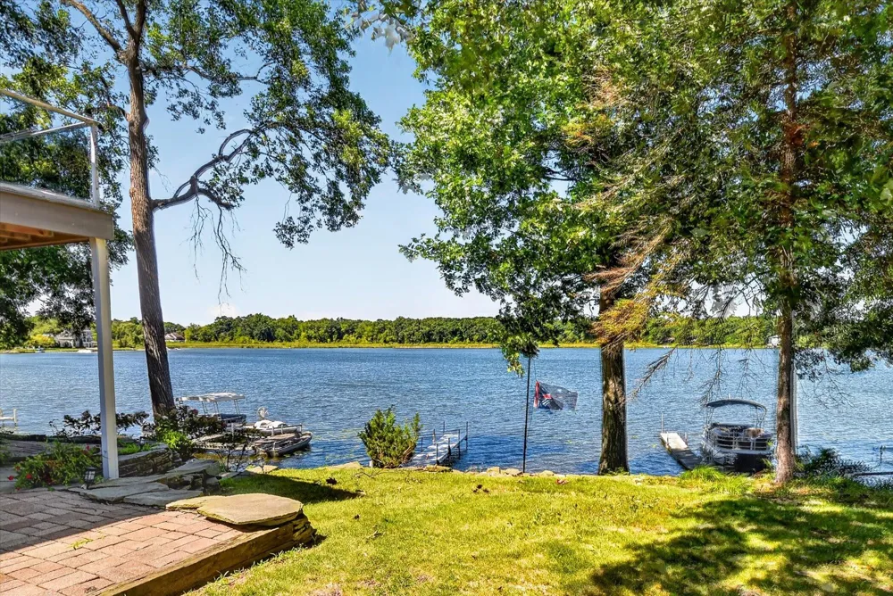 8929 Robinwood Court Napoleon Township, MI 49201