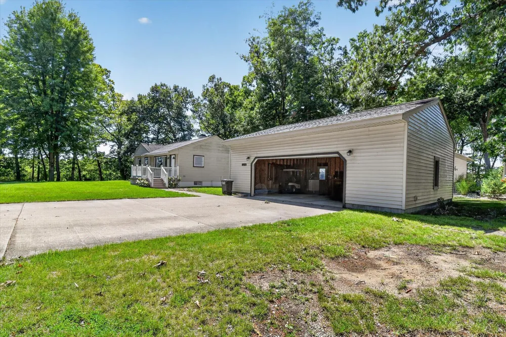 8929 Robinwood Court Napoleon Township, MI 49201