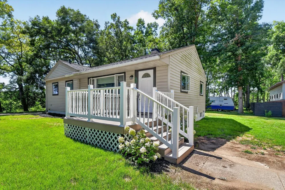 8929 Robinwood Court Napoleon Township, MI 49201