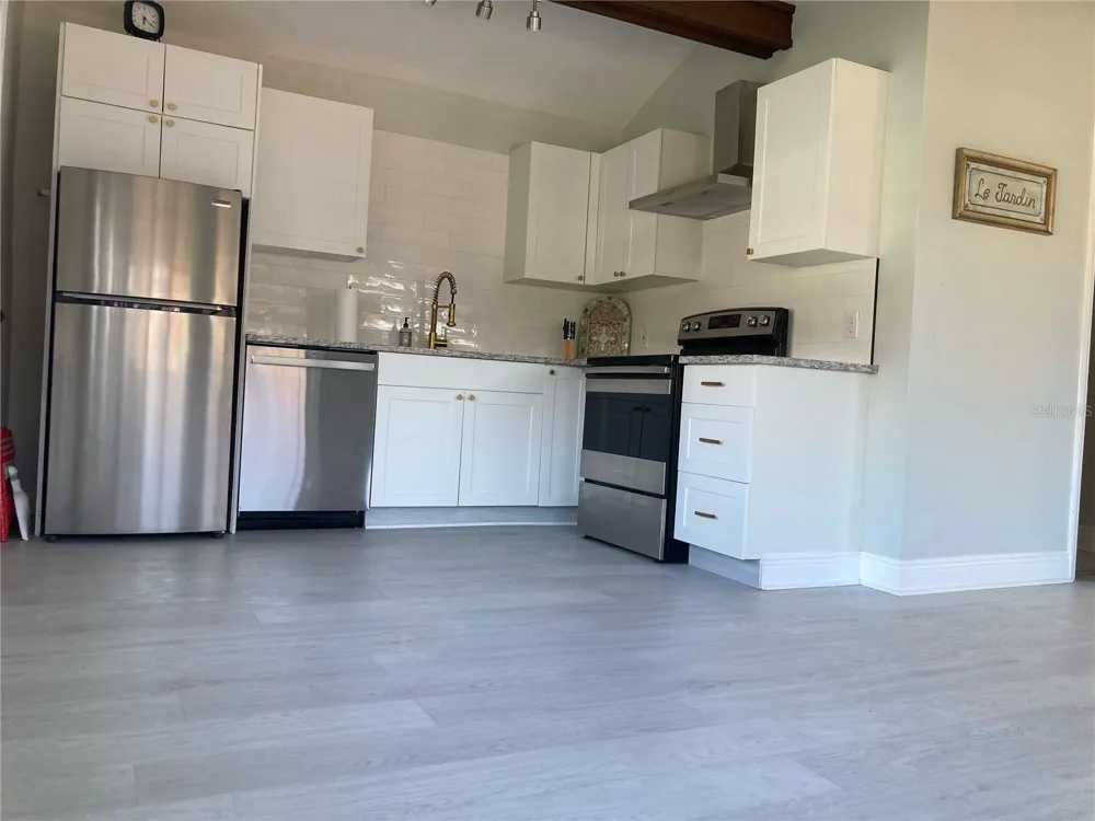 634 CYPRESS STREET #2- upstairs Tarpon Springs, FL 34689