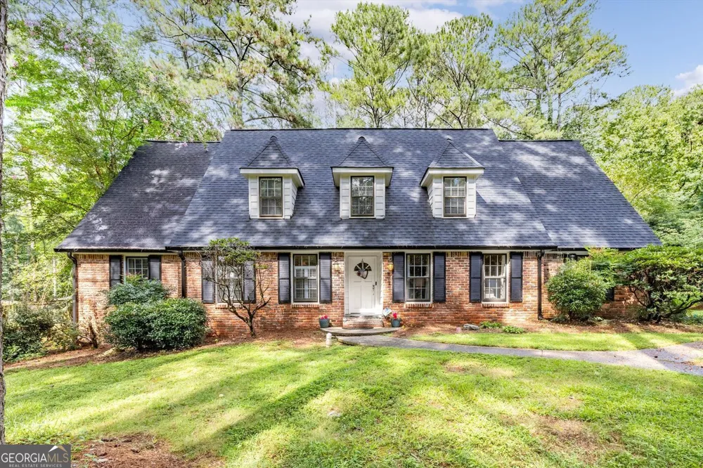 2267 Oxbow CIR Smoke Rise, GA 30087