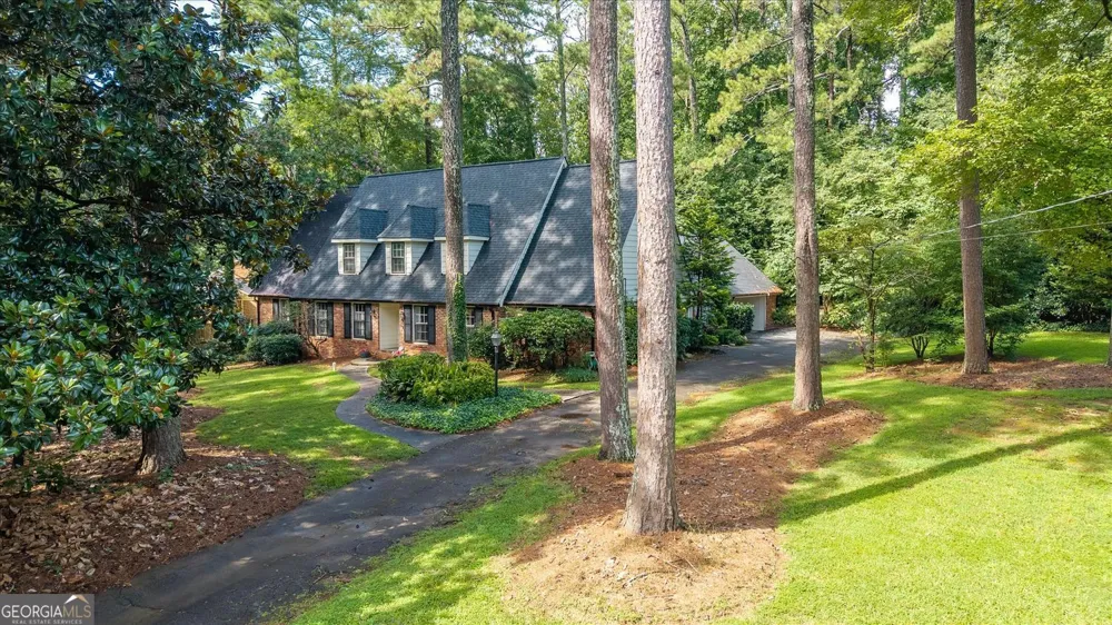 2267 Oxbow CIR Smoke Rise, GA 30087