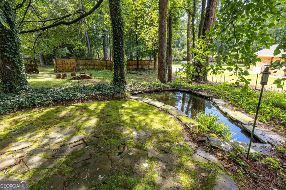 2267 Oxbow CIR Smoke Rise, GA 30087