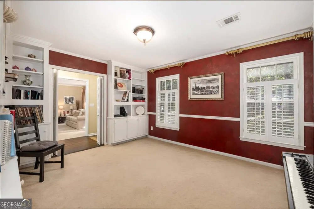 2267 Oxbow CIR Smoke Rise, GA 30087