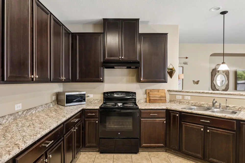 1113 Yellow Iris Road Leander, TX 78641
