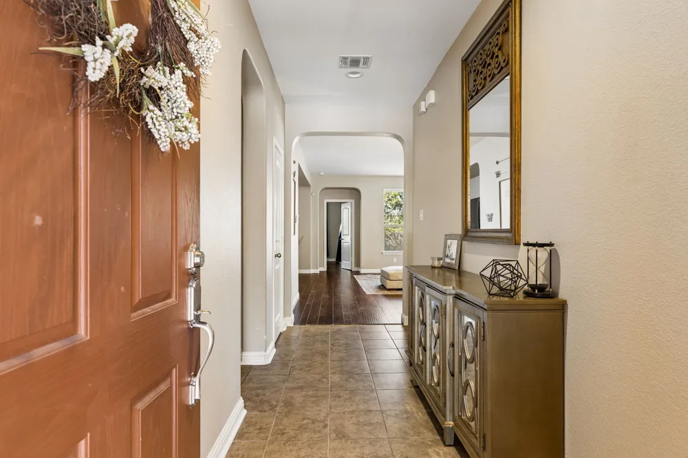 1113 Yellow Iris Road Leander, TX 78641