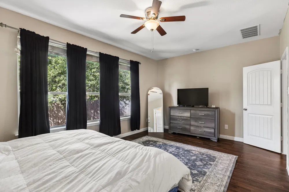 1113 Yellow Iris Road Leander, TX 78641