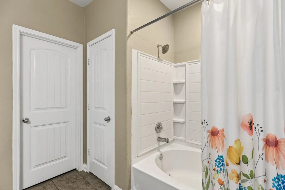 1113 Yellow Iris Road Leander, TX 78641
