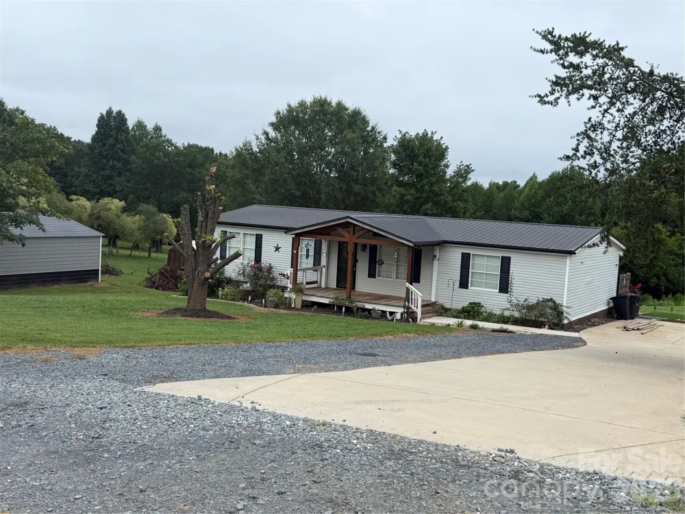 26434 Wayne Drive Albemarle, NC 28001