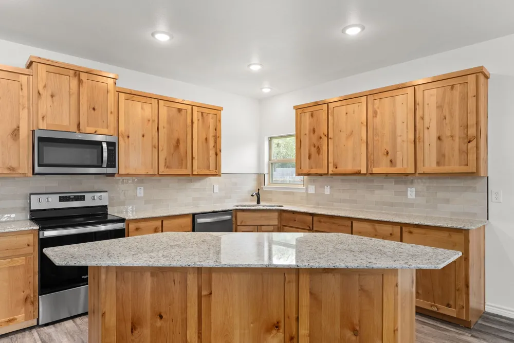 828 Elijah Lampasas, TX 76550