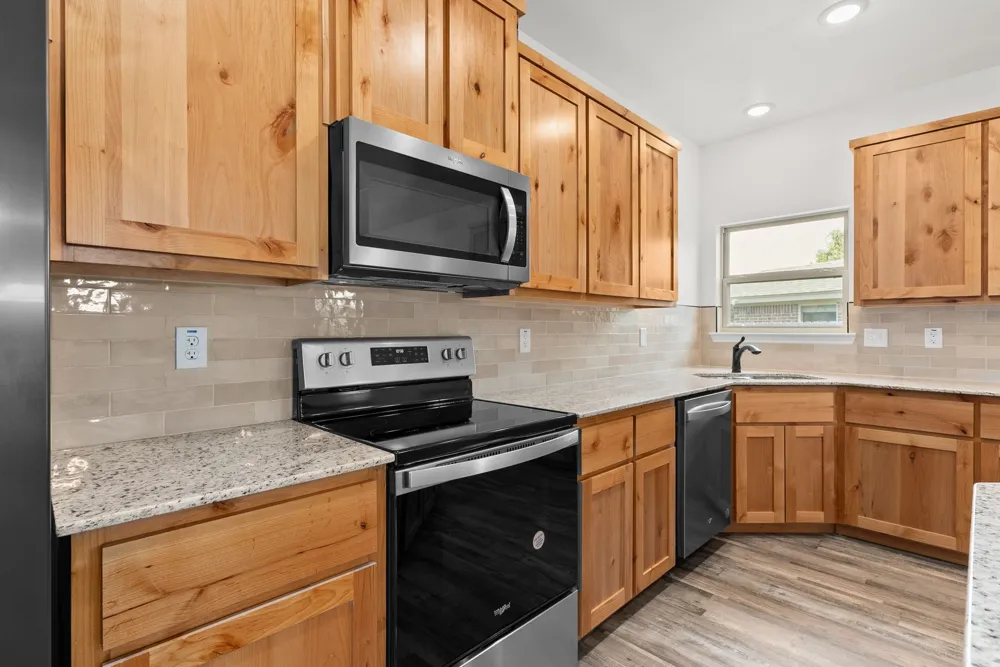 828 Elijah Lampasas, TX 76550