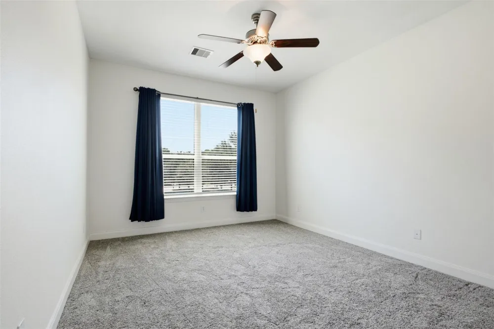 704 Water Street Webster, TX 77598