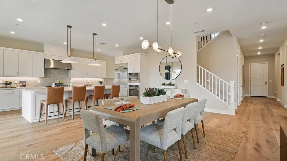 29798 Camino La Cumbre Valencia, CA 91354
