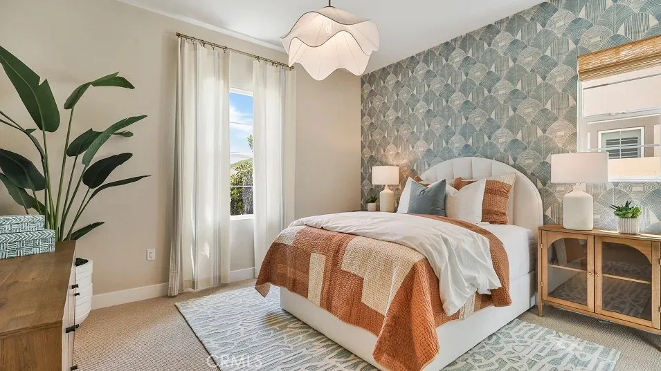 29798 Camino La Cumbre Valencia, CA 91354