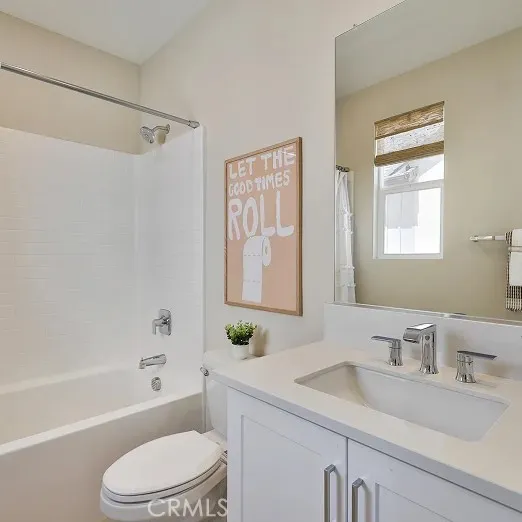 29798 Camino La Cumbre Valencia, CA 91354