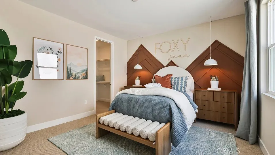 29798 Camino La Cumbre Valencia, CA 91354