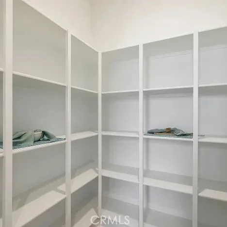 29798 Camino La Cumbre Valencia, CA 91354