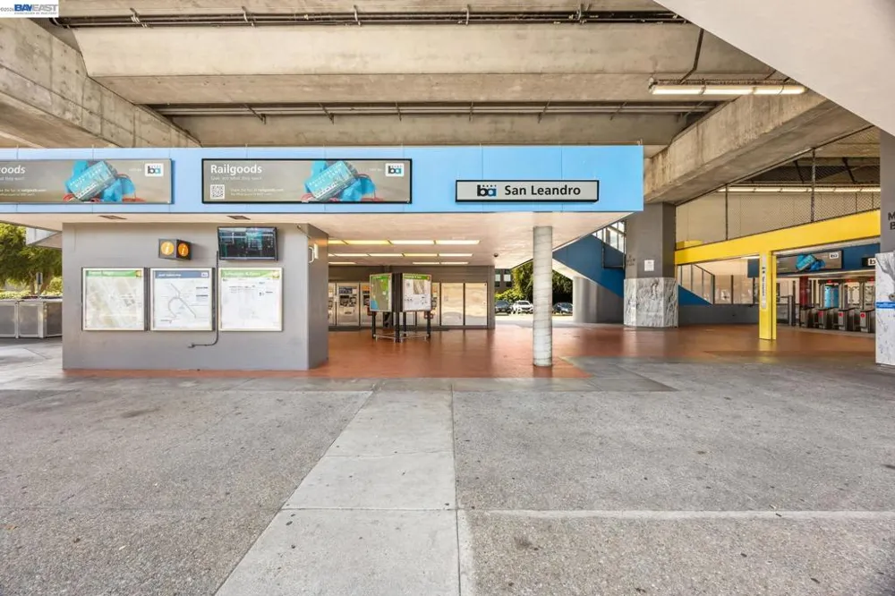 278 Estabrook St San Leandro, CA 94577