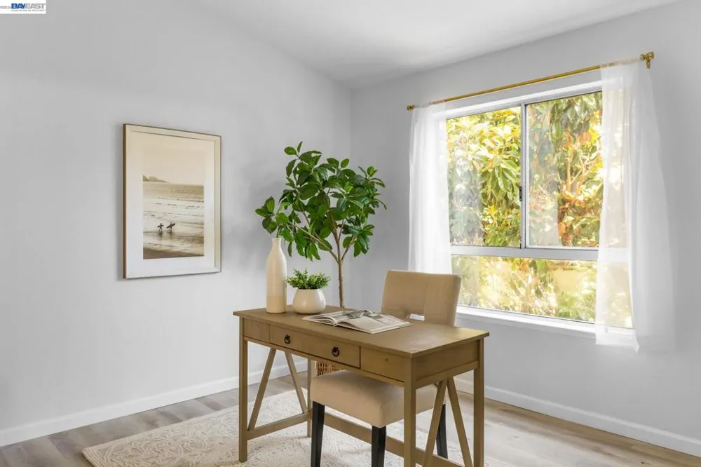 278 Estabrook St San Leandro, CA 94577