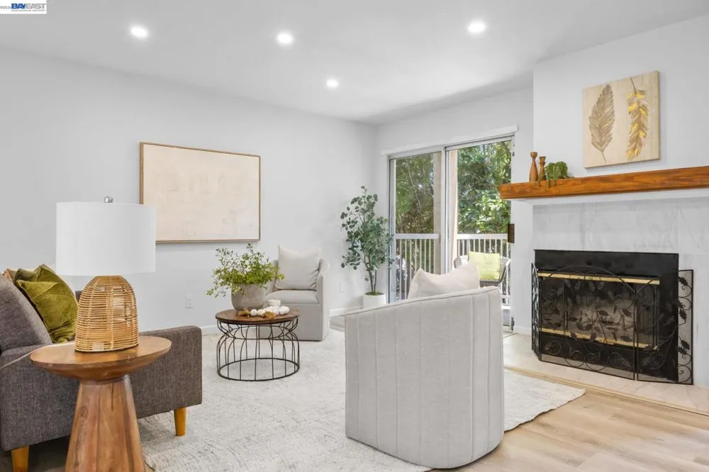 278 Estabrook St San Leandro, CA 94577