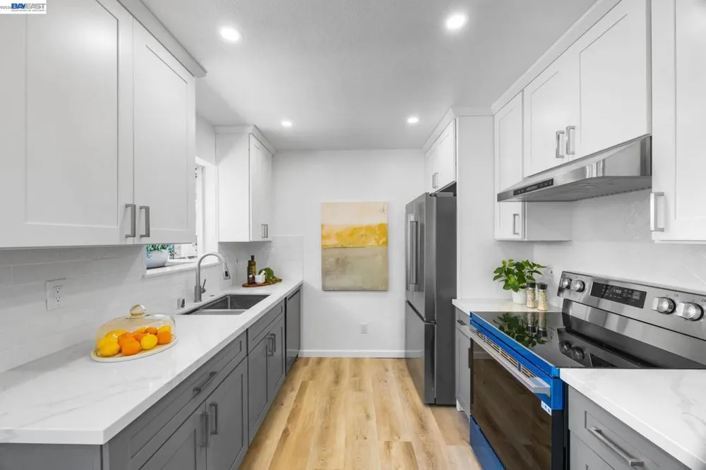 278 Estabrook St San Leandro, CA 94577