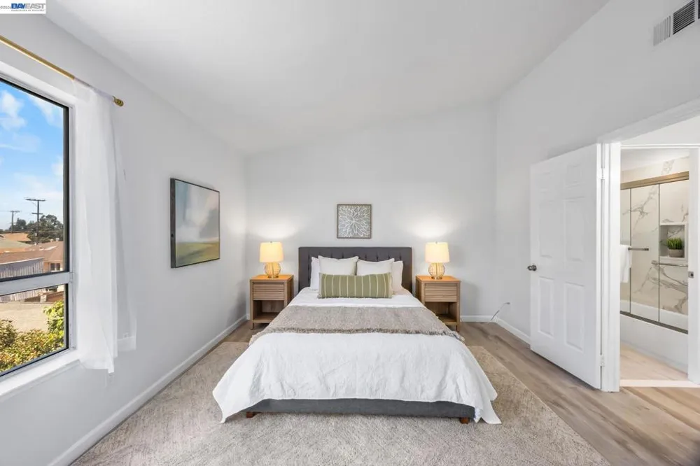 278 Estabrook St San Leandro, CA 94577