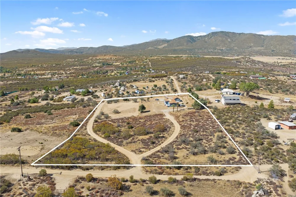39680 Howard Road Anza, CA 92539