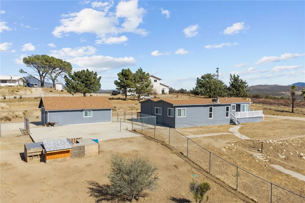 39680 Howard Road Anza, CA 92539