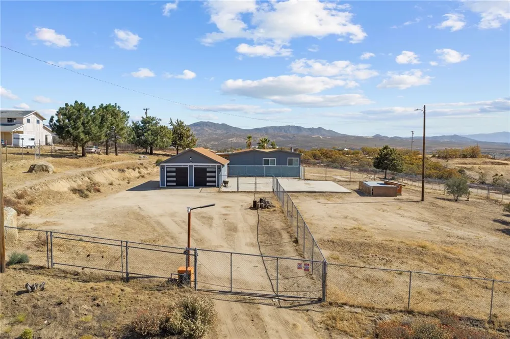 39680 Howard Road Anza, CA 92539