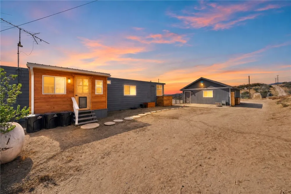 39680 Howard Road Anza, CA 92539