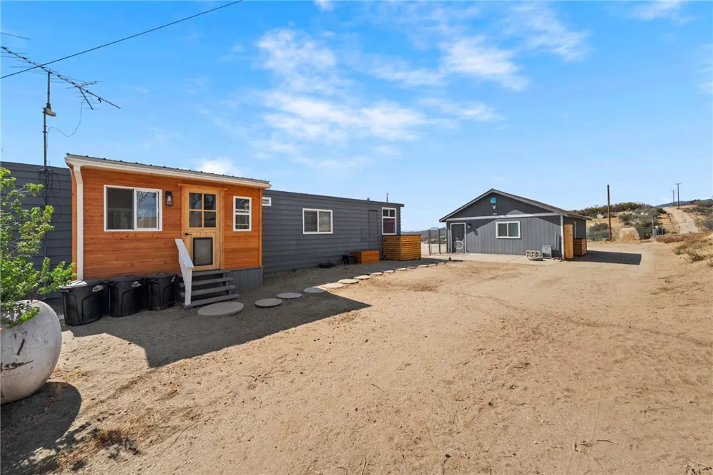 39680 Howard Road Anza, CA 92539