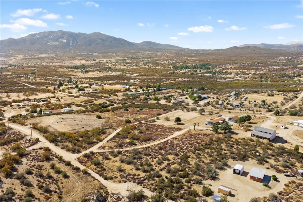 39680 Howard Road Anza, CA 92539