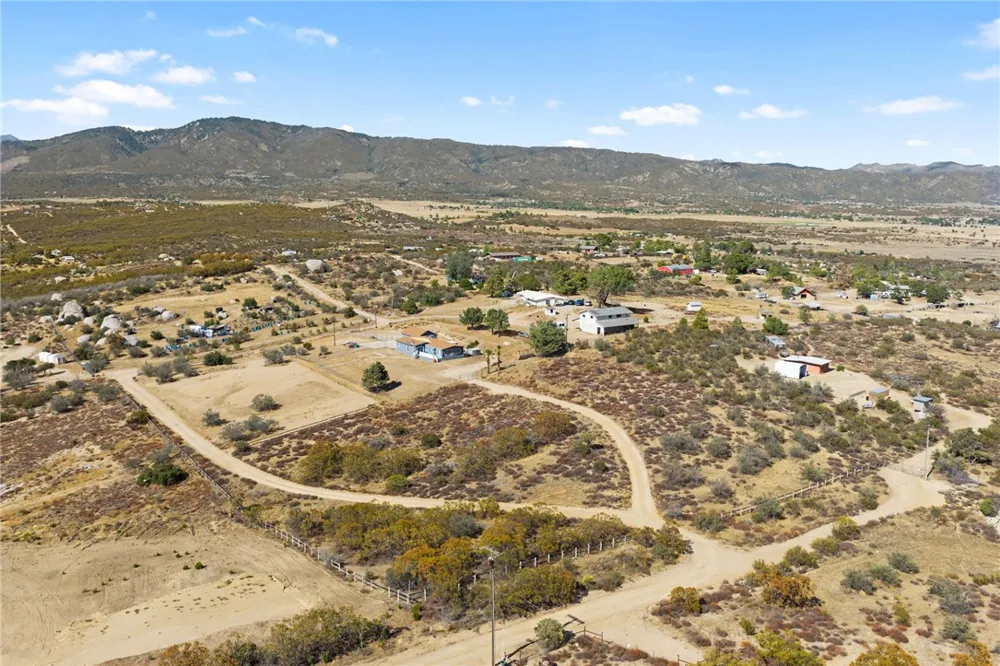 39680 Howard Road Anza, CA 92539