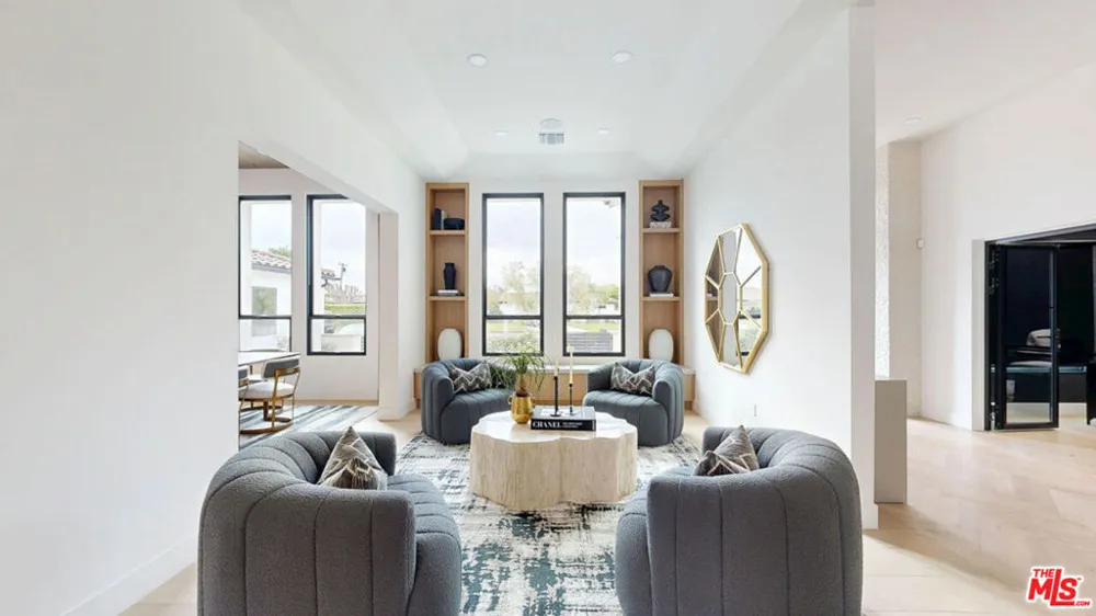 18221 Windsor Drive Villa Park, CA 92861
