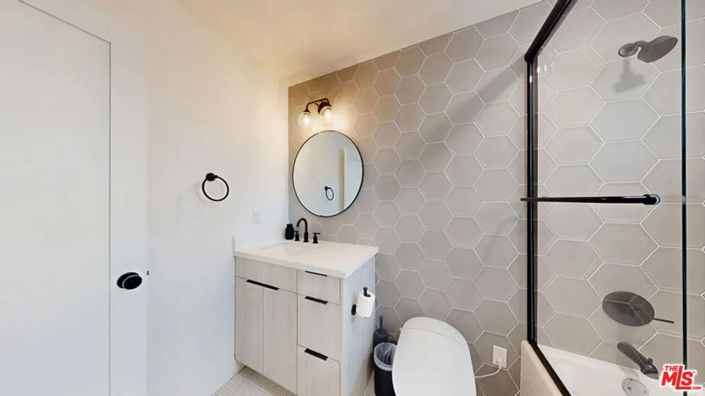 18221 Windsor Drive Villa Park, CA 92861