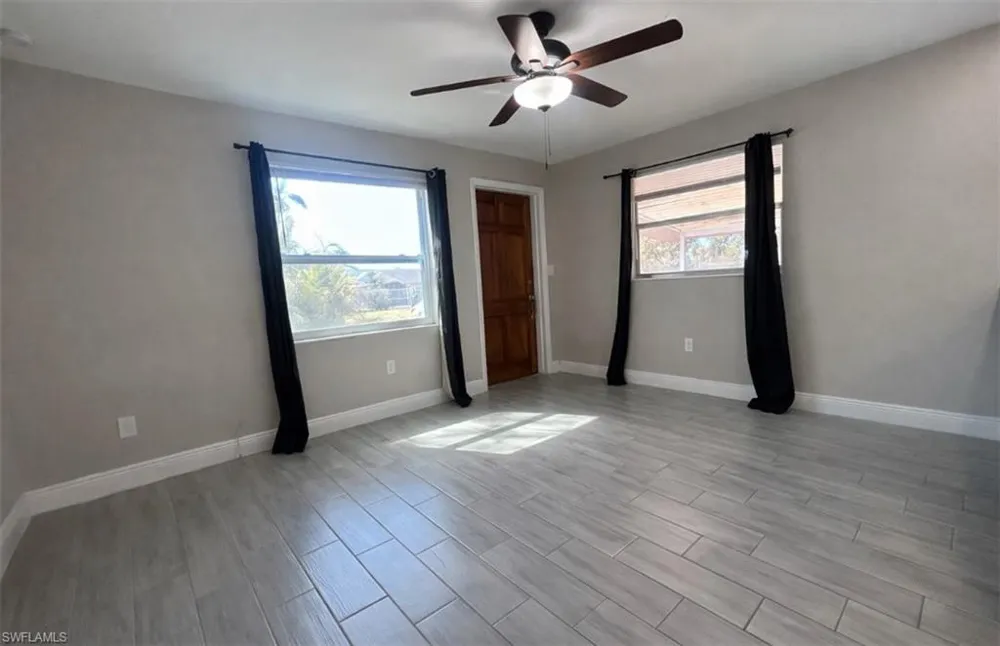 917 Freemont Street Fort Myers, FL 33916
