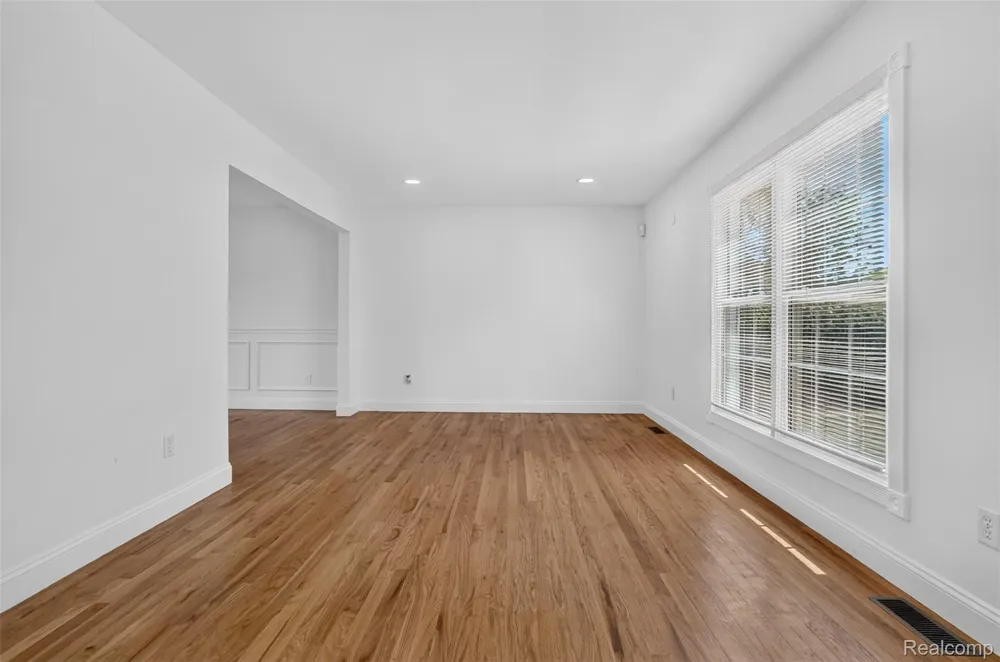 2834 Rossmoor Circle Bloomfield Hills City, MI 48302