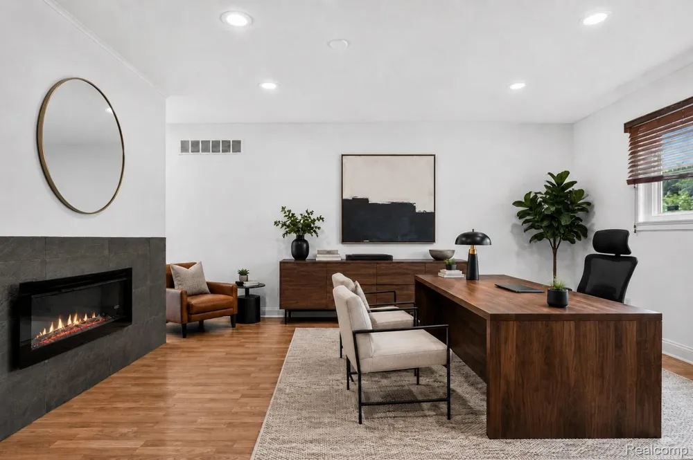 2834 Rossmoor Circle Bloomfield Hills City, MI 48302