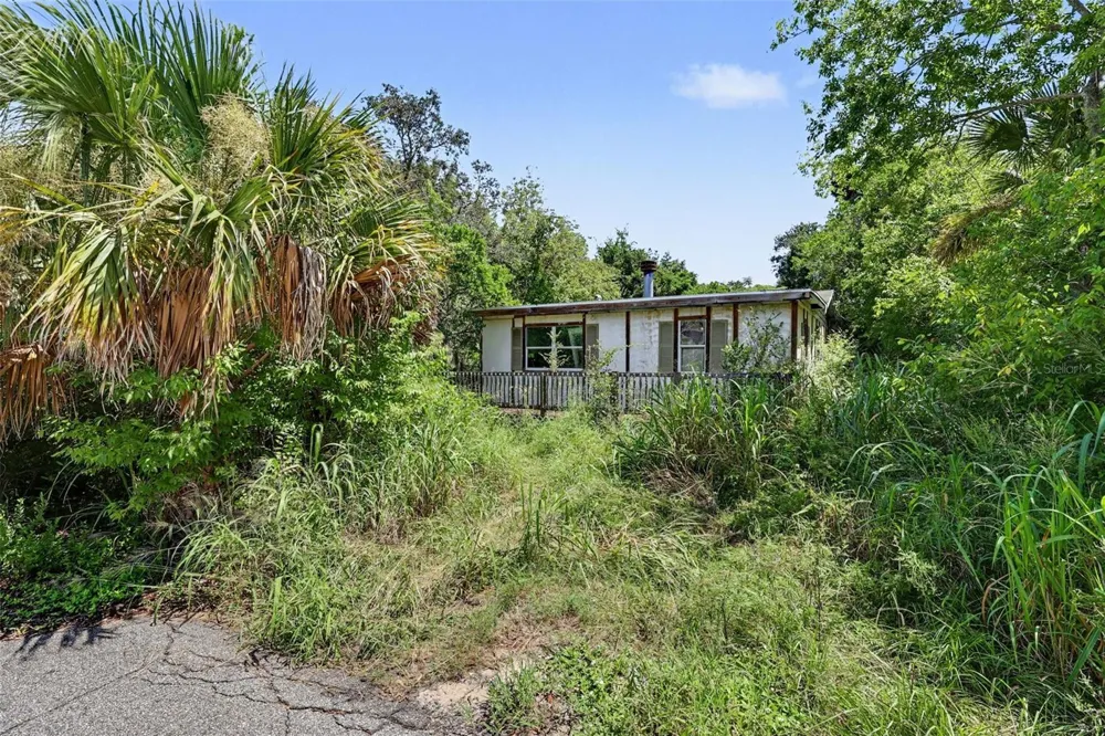 4195 E RAILROAD AVENUE Cocoa, FL 32926